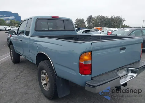 1999 Toyota Tacoma Prerunner V6 z USA, uszkodzony, nr VIN 4TASN92N7XZ548943
